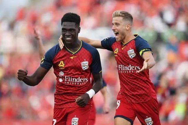 不在状态！郭艾伦正负值全队最低 昨日仍阳性