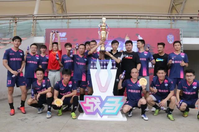 维尼修斯又染黄了！本赛季各项赛事已经吃到6张黄牌